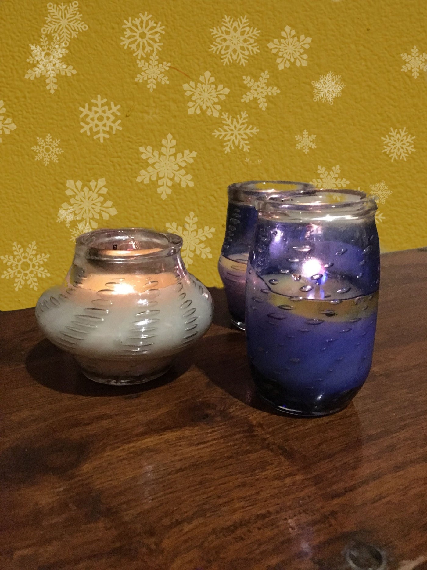 Silver Dew Art Glass & Vanilla Honey Candle