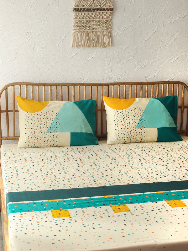 Akriti Bedsheet with Pillow Cover
