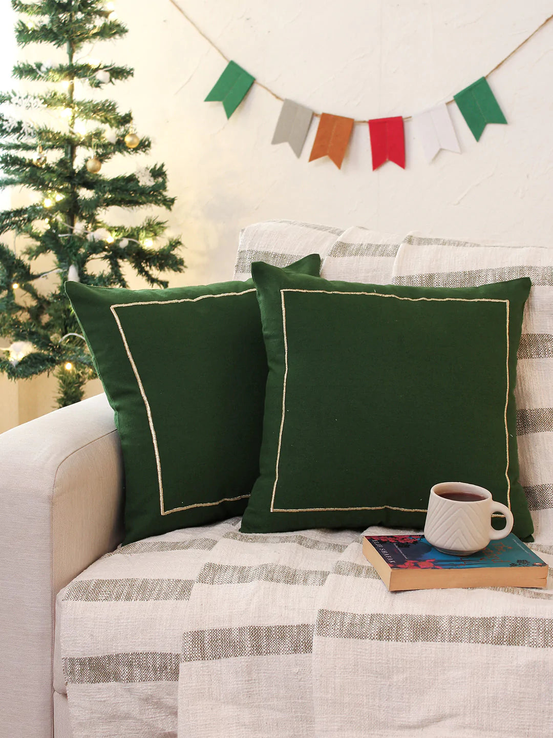 Holly  Cushion Cover (Green)