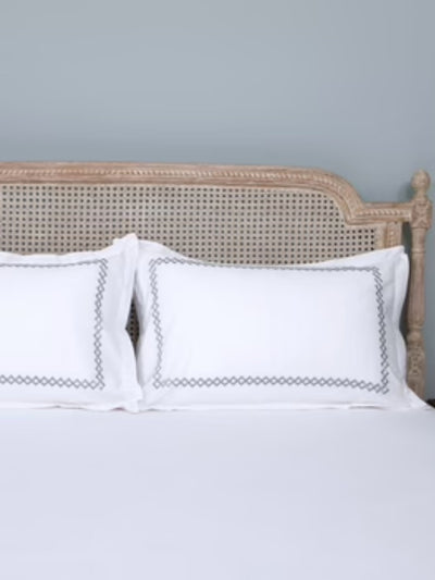 Bedsheet - Cubes White