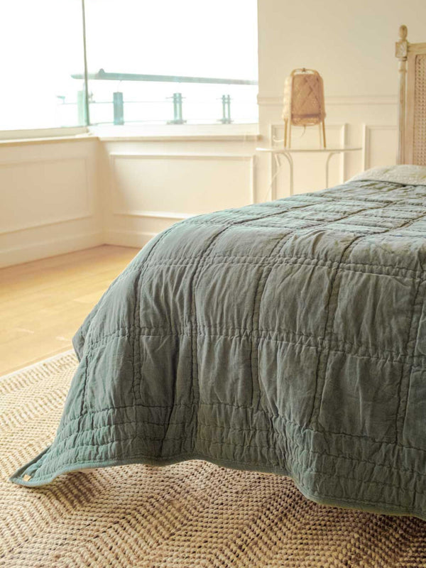 Quilt - Checker Embroidered Teal Kantha