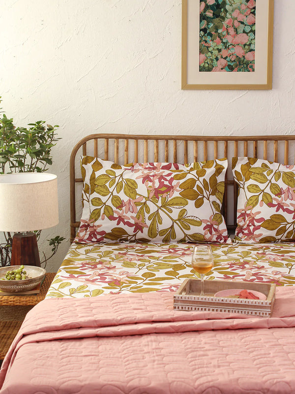Moringa Pink Fitted Bedsheet With Pillow Cover