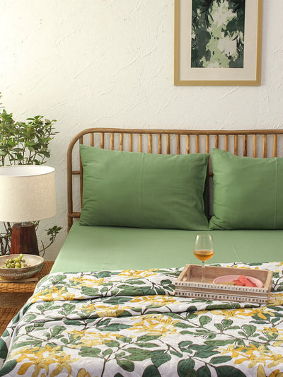 Shobhanjan Green Fitted Sheet with Pillow Cover