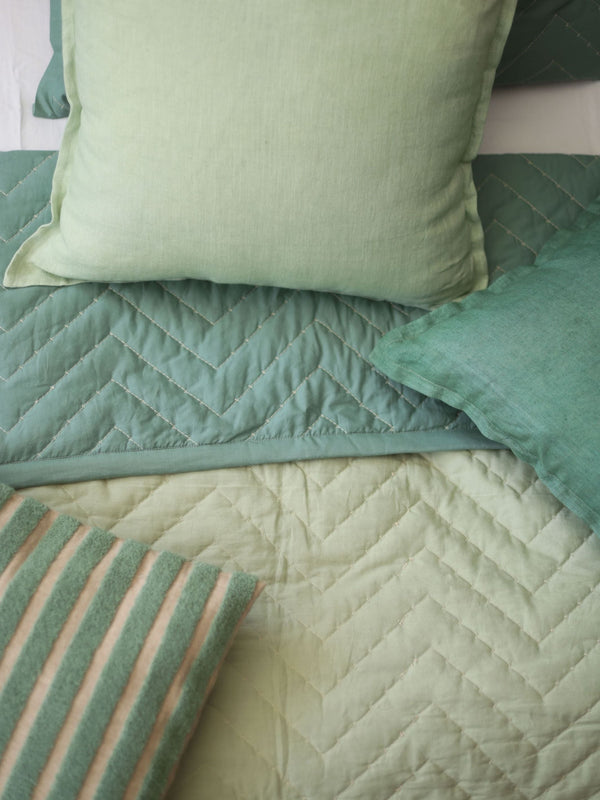 Quilted Bedding Set - Chevron Green