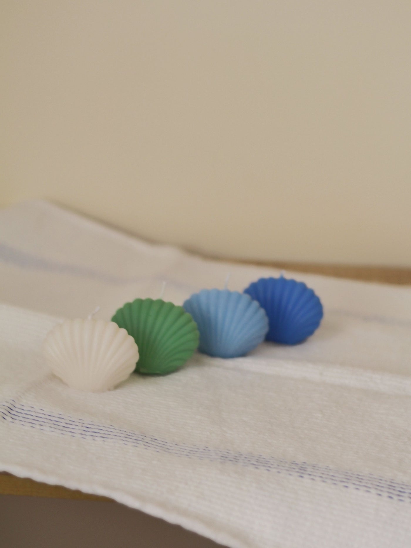 Mini Shell Candle Combo Pack of 4