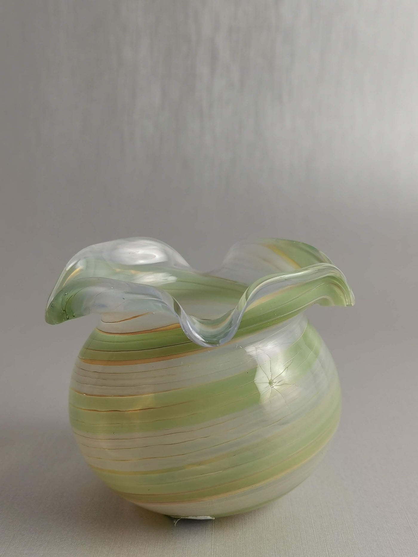 Art Glass Vase Melo