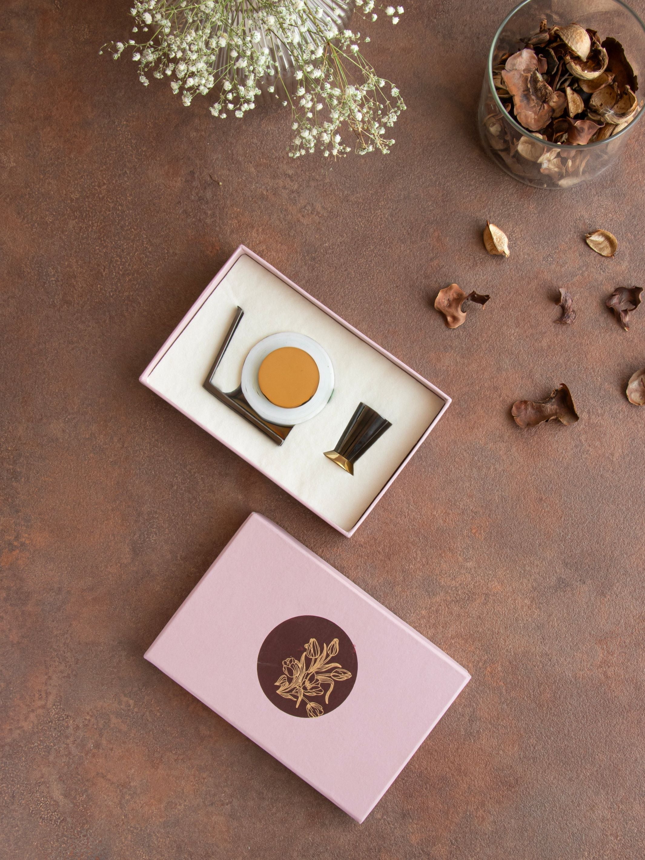 Tape Dispenser + Paper Weight _ Gift Box