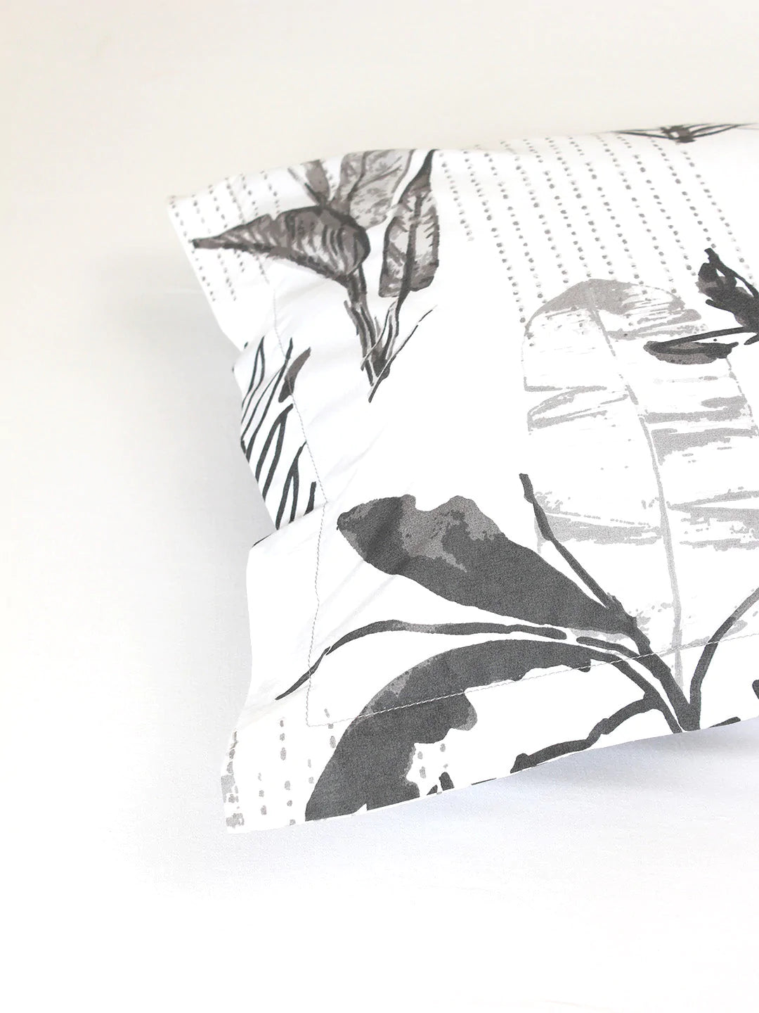 Vanam Grey Pillow Cover