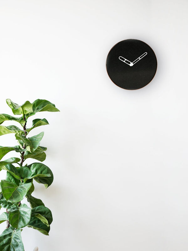 Black Marble Yin Clock