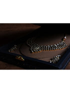 Amorous Sole Necklace Trunk