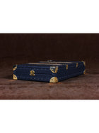 Amorous Sole Necklace Trunk