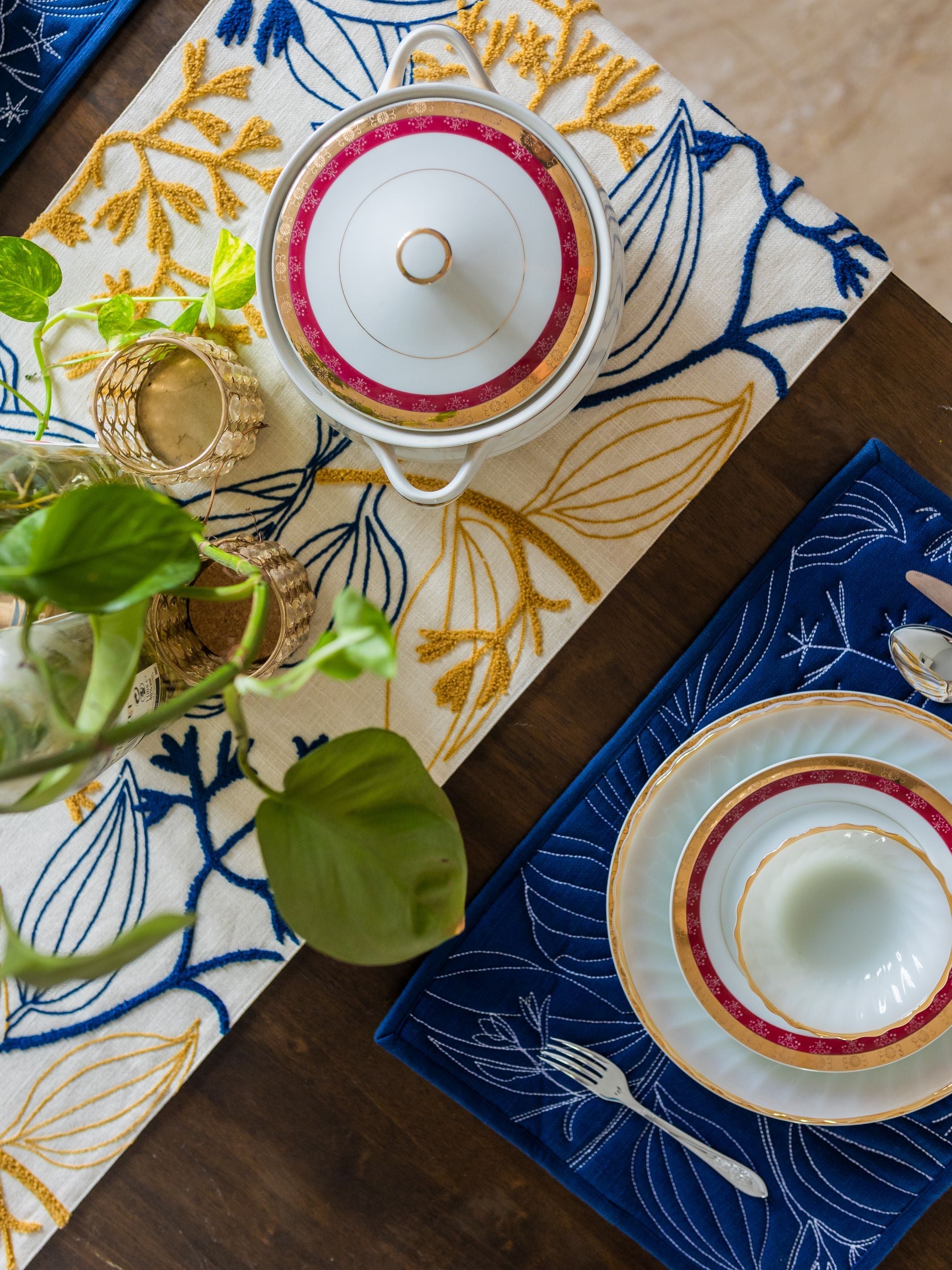 Baku Desert Table Runner