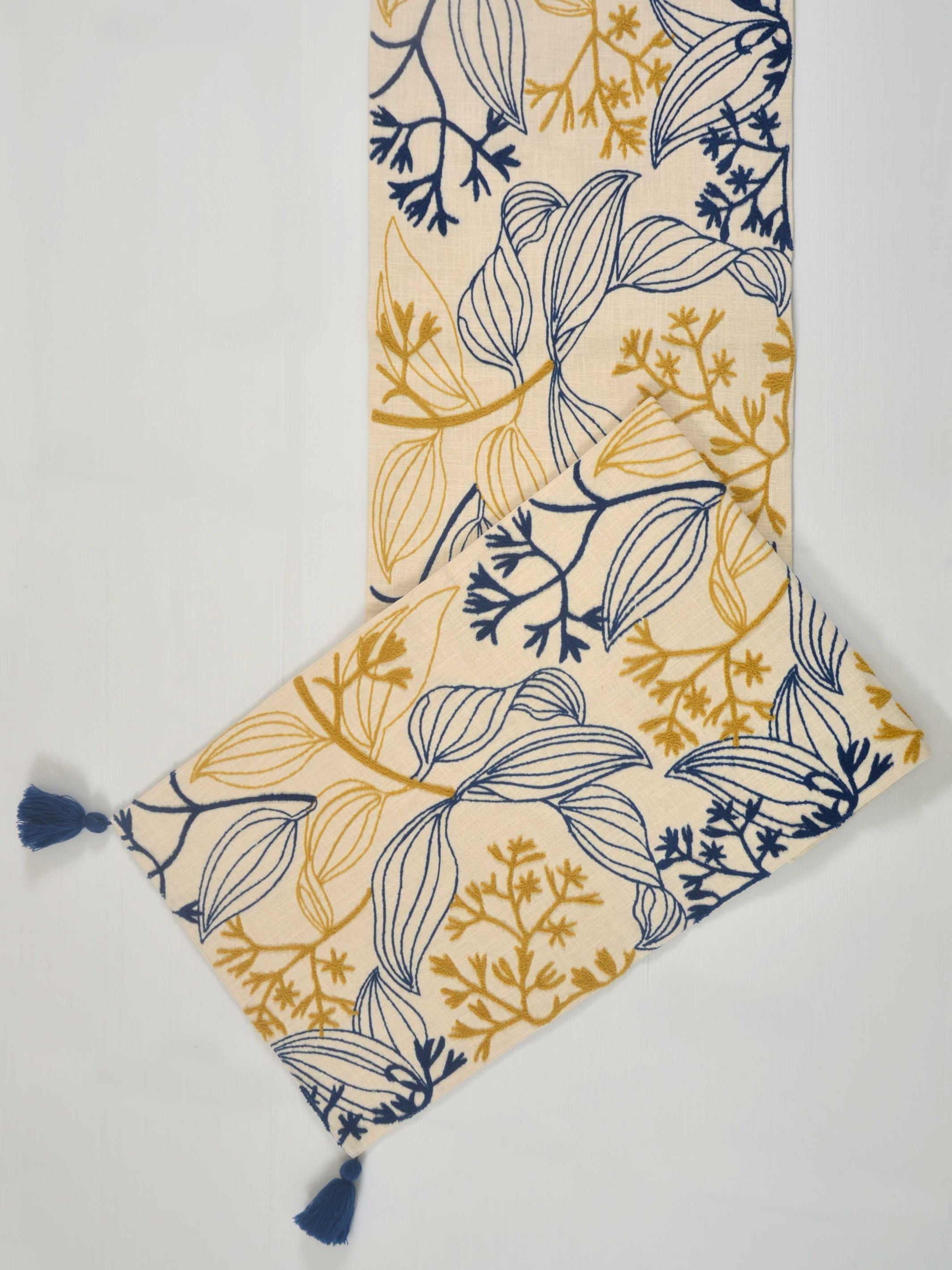 Baku Desert Table Runner