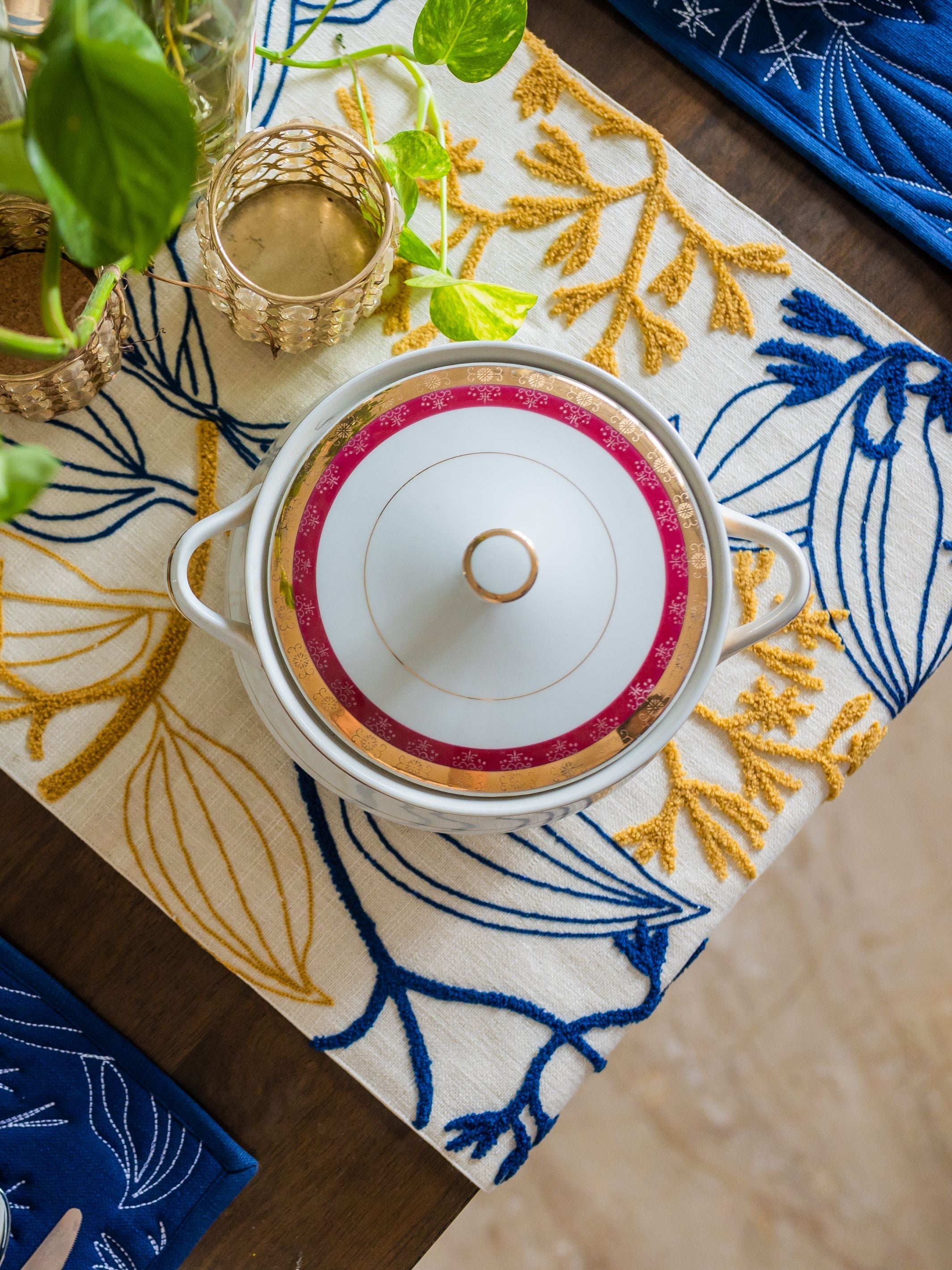 Baku Desert Table Runner