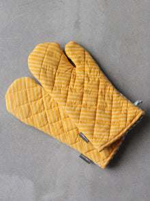 Basik Pop Mitten Blue & Yellow
