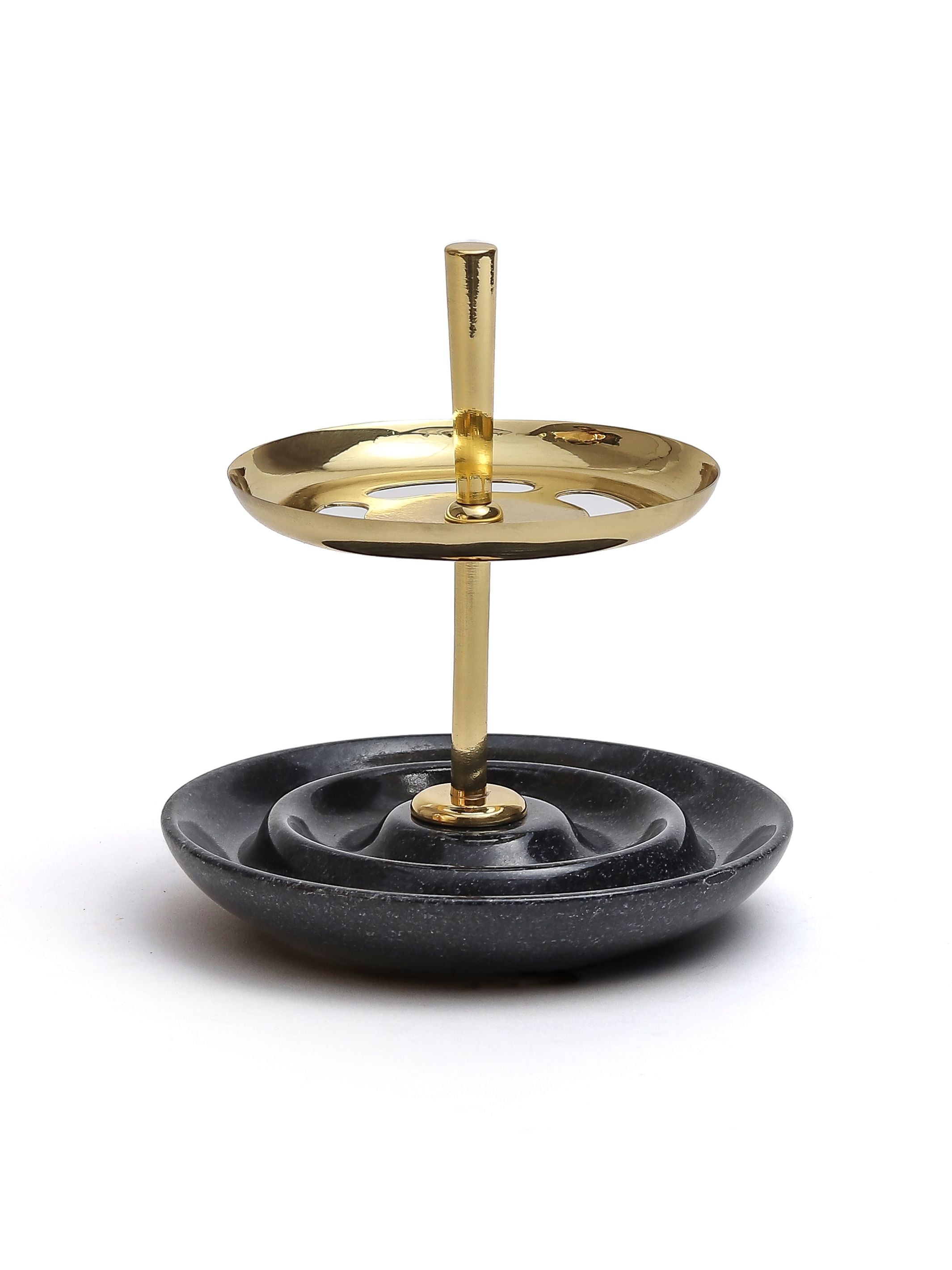 Bau Pen Stand
