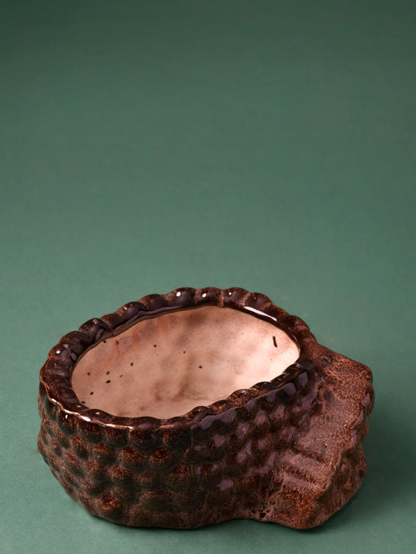 Beaded Oval Well Planter