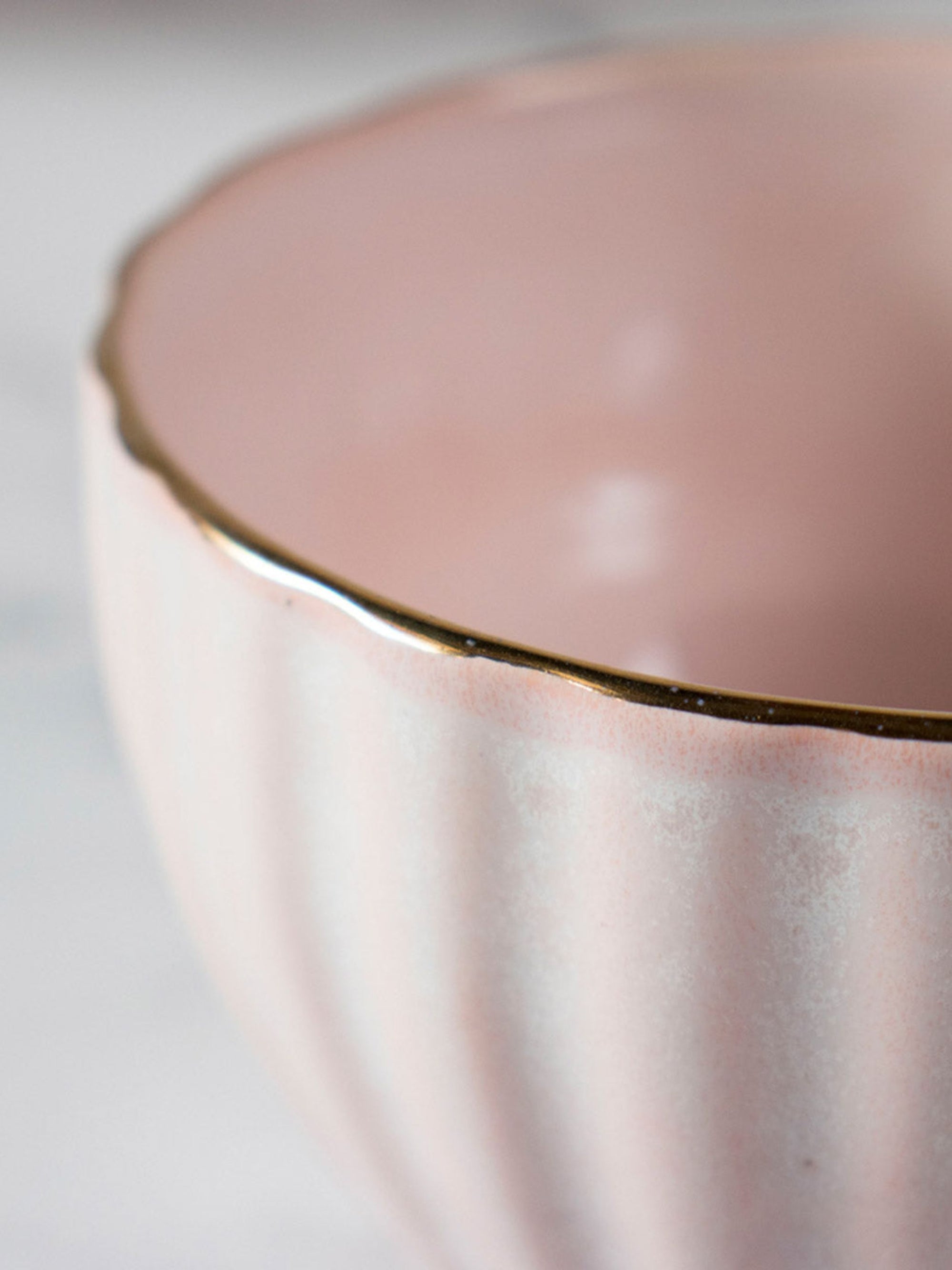 Blush Bowls & Trail Mix Gift Box