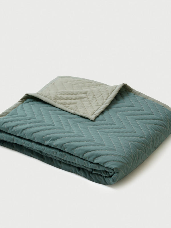 Quilted Bedding Set - Chevron Green