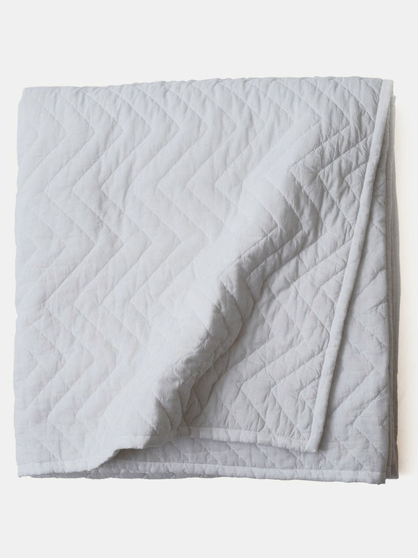 Quilted Bedding Set - Chevron Ivory