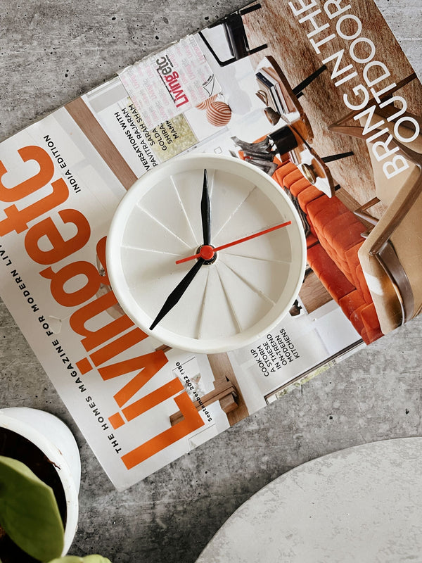 Concrete Table Clock