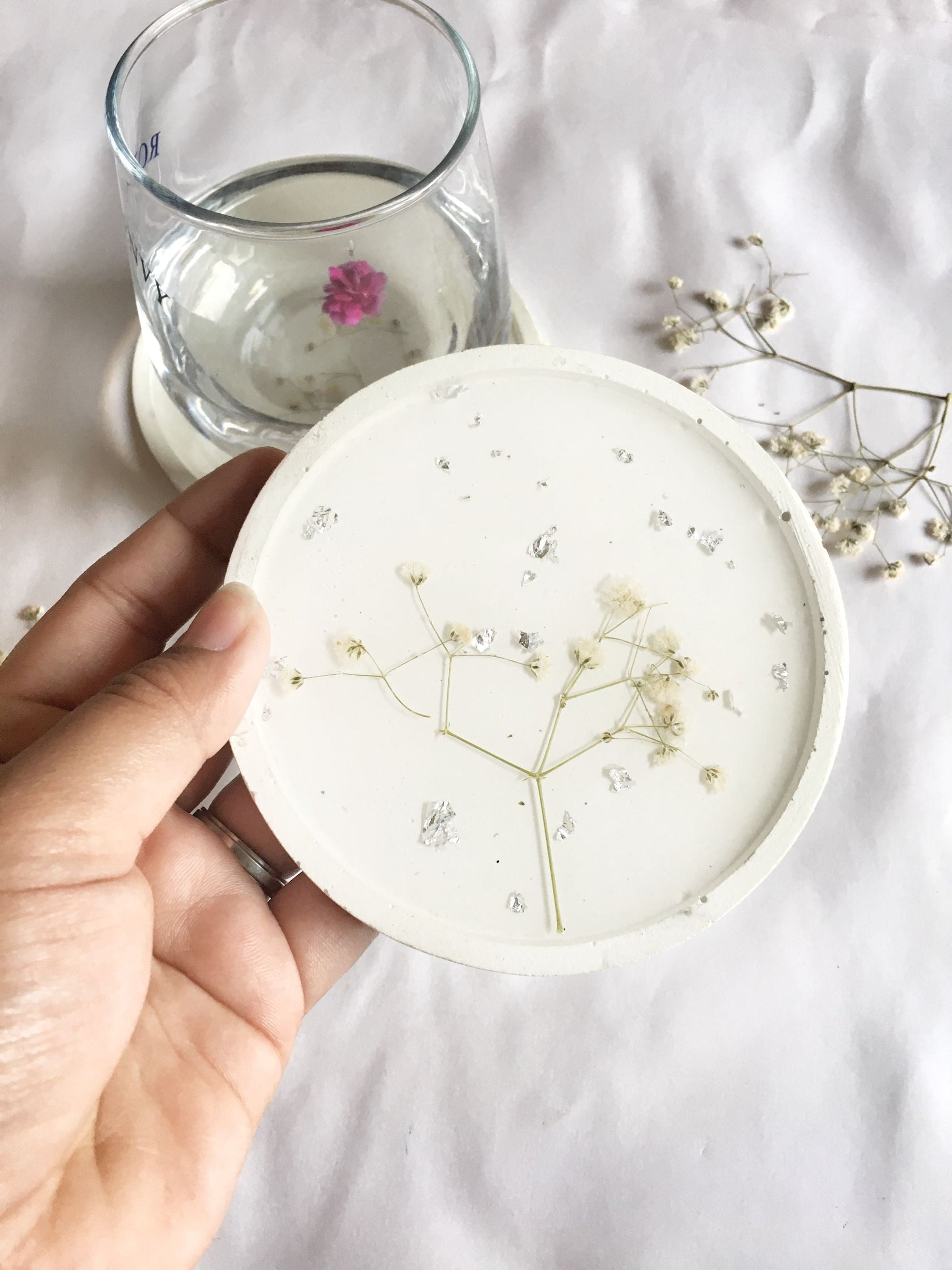 Concrete Gypsophilla Resin Coaster (set of 2)