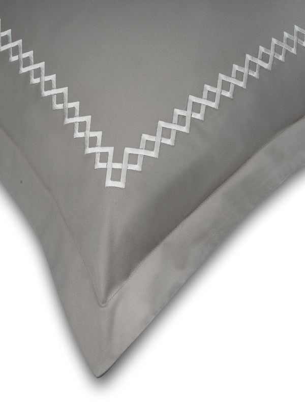 Bedsheet - Cubes Modern Grey
