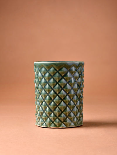 Diamond Groove Planter