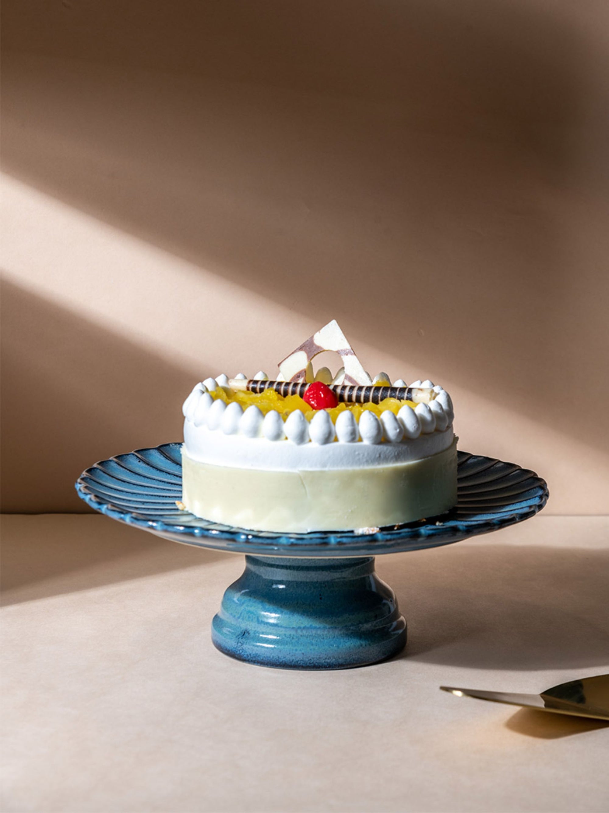 Flower Cake Stand Ceramic
