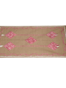 Garis Tufted Rug