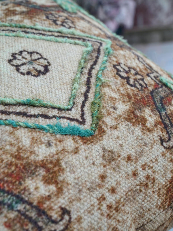 Cushion Cover - Gea Embroidered Cotton