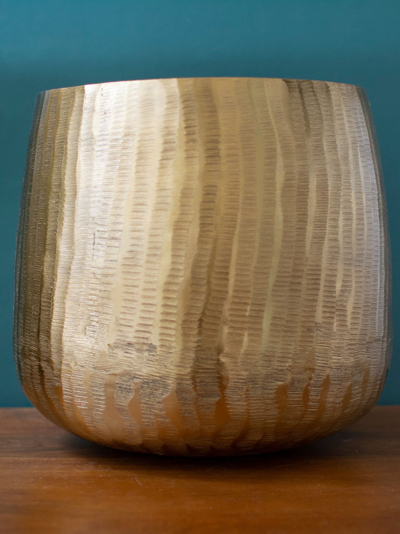 Gold toned Textured Handcrafted Planter Large