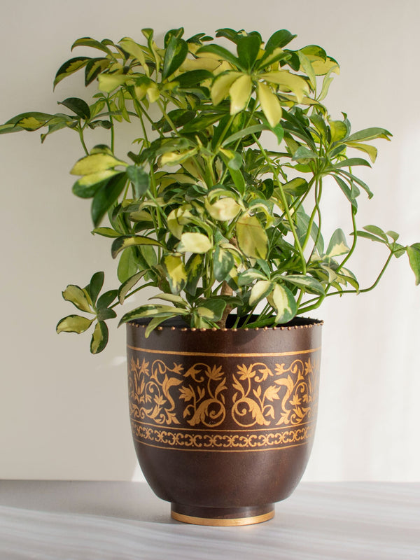 Gul Handpainted Iron Planter Large