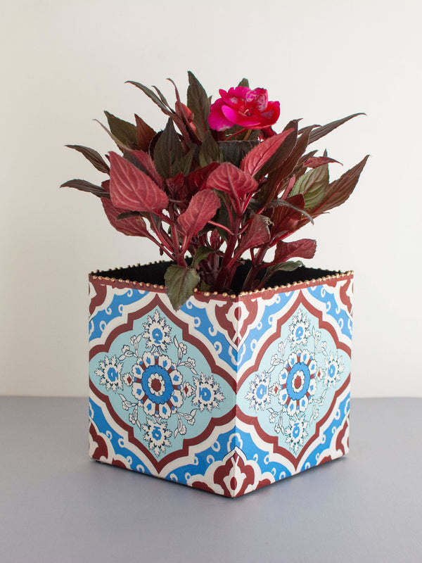 Inaya Handpainted Iron Planter
