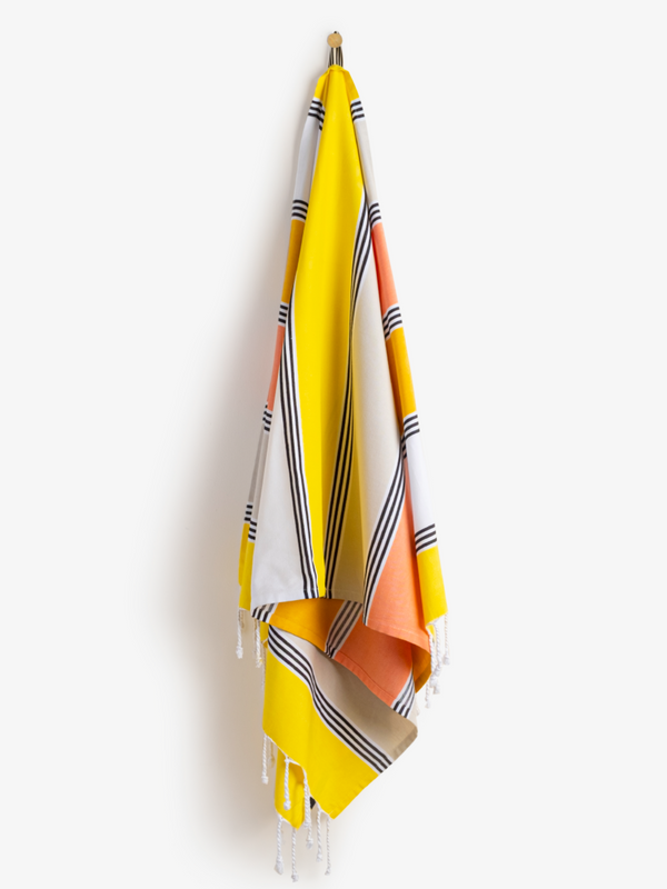 Isla Del Sol Woven Beach Towel