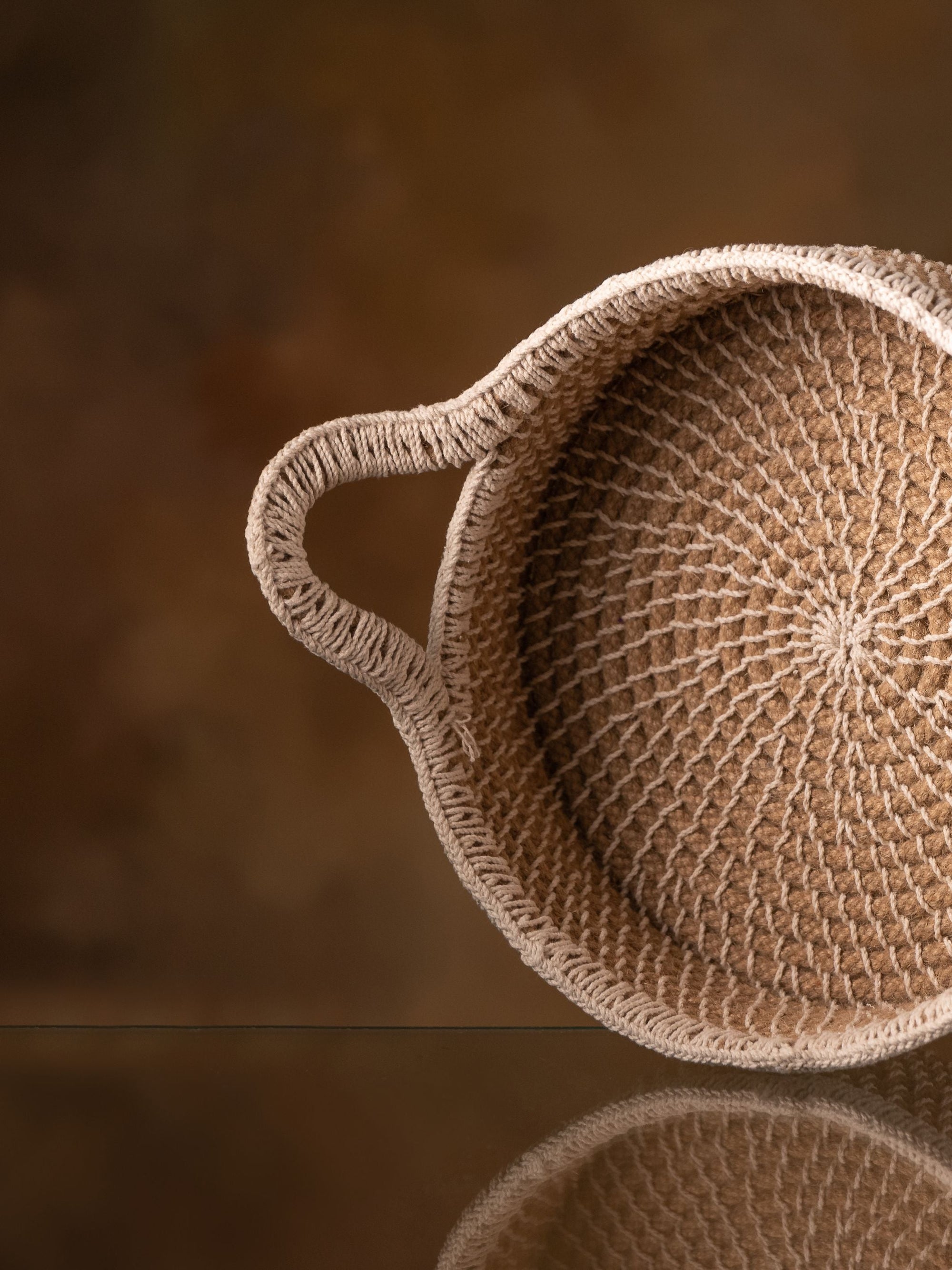 Jute Round Basket with Handle Large