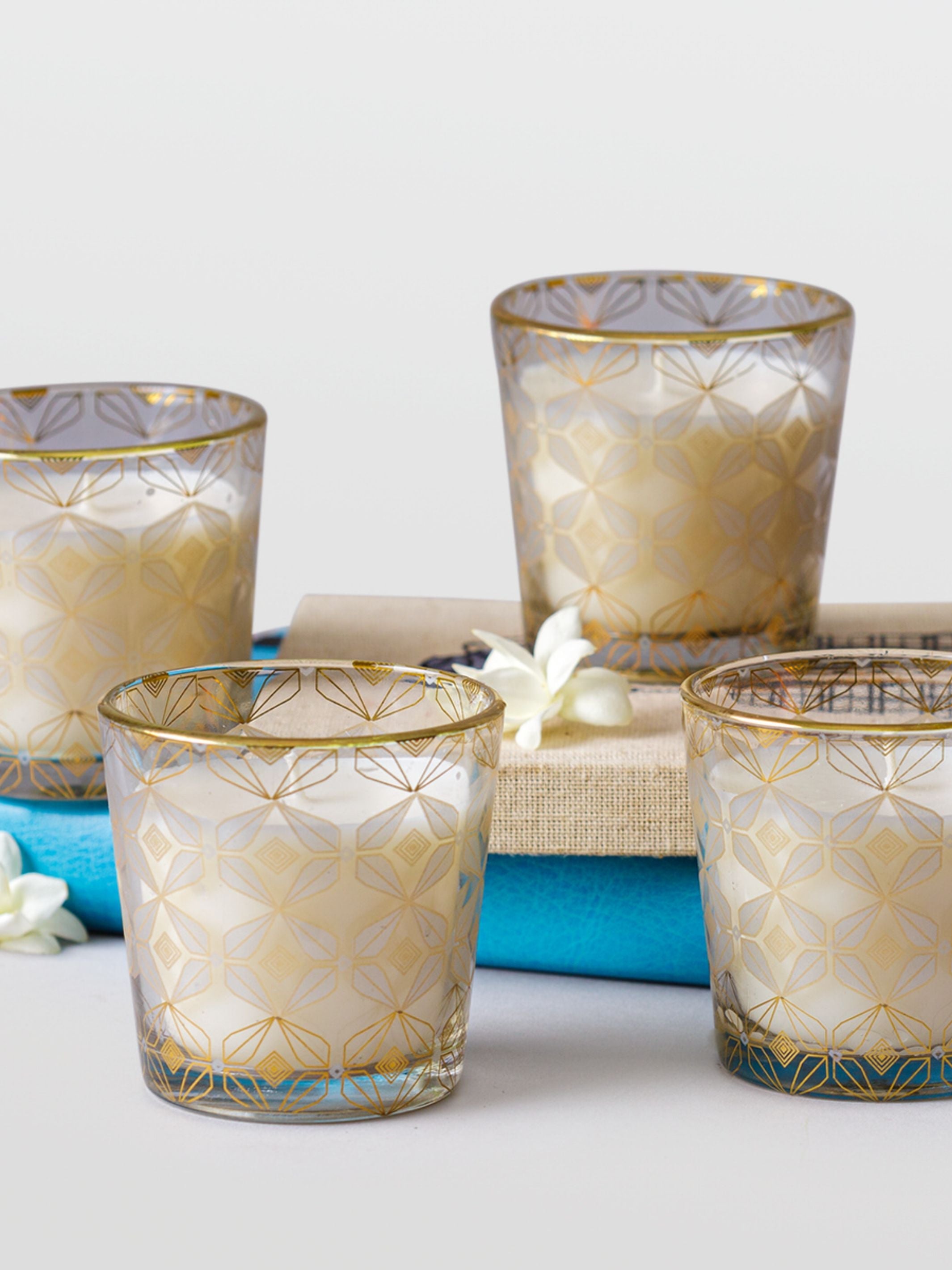 Kikli Silver Candle Set of 4