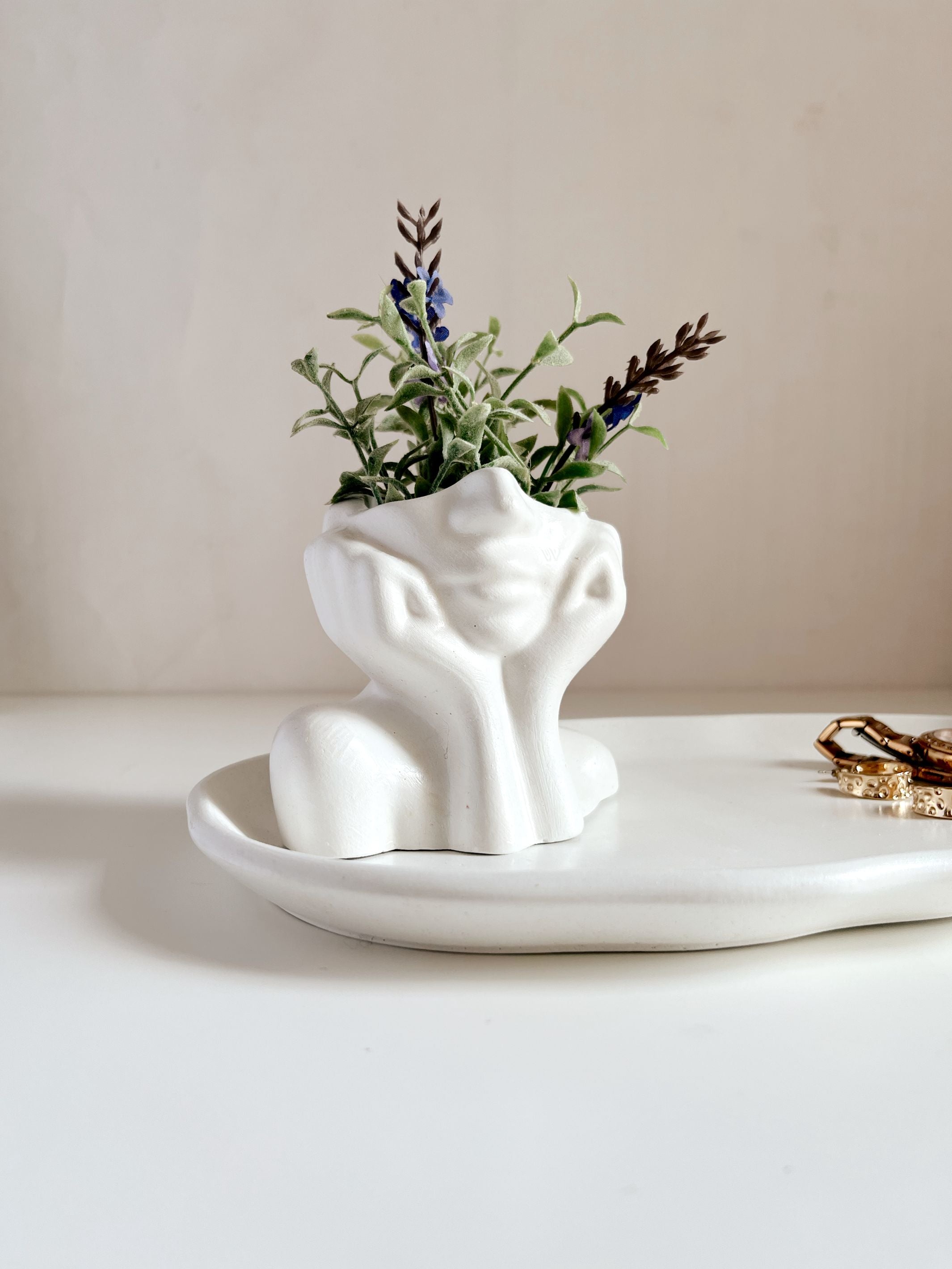 Lady Face Planter
