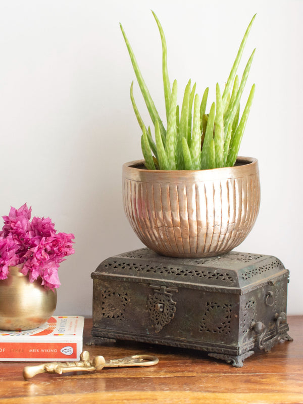 Liana Hand-crafted Planter