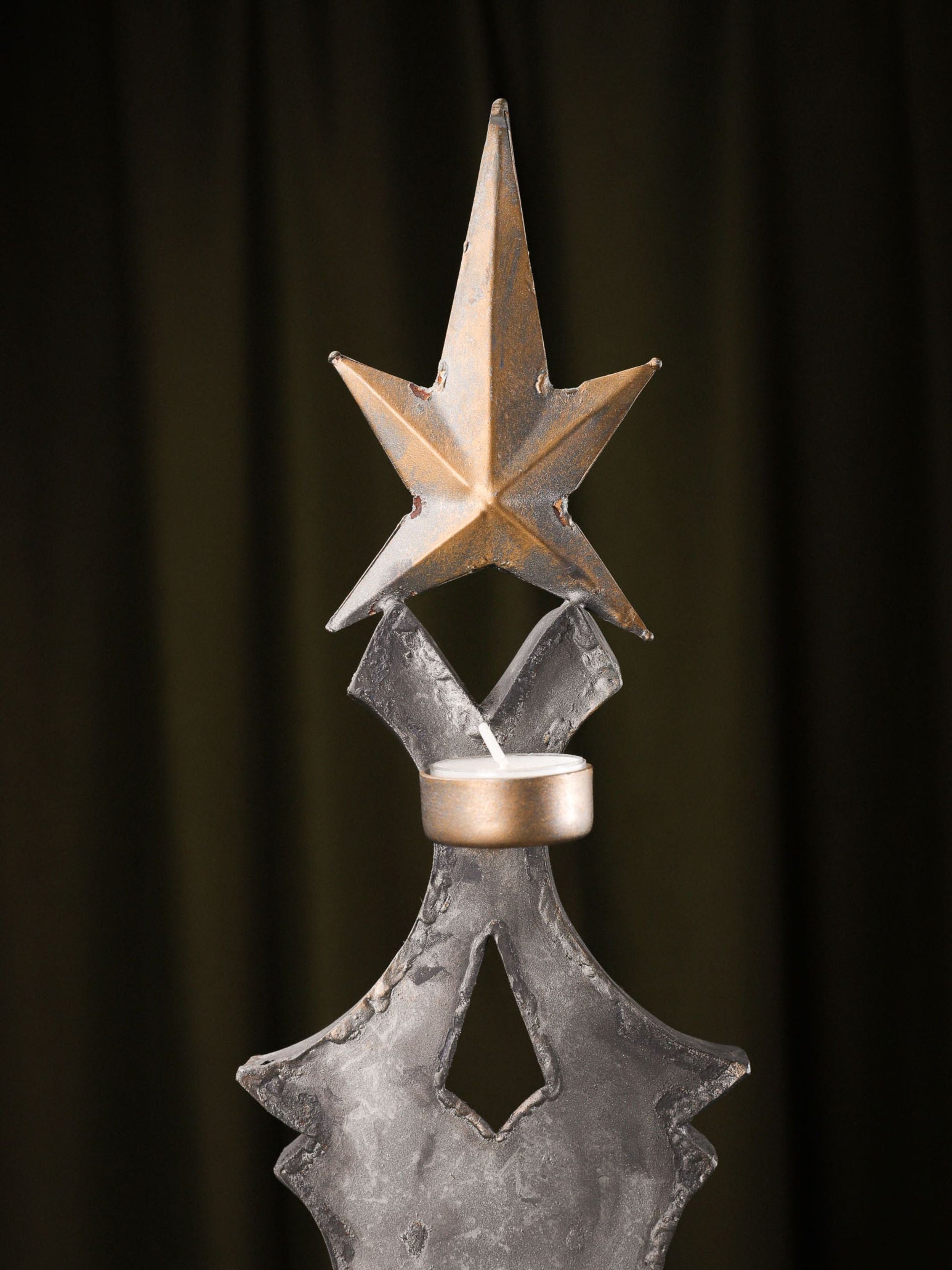 Metallic Glow Xmas Tree