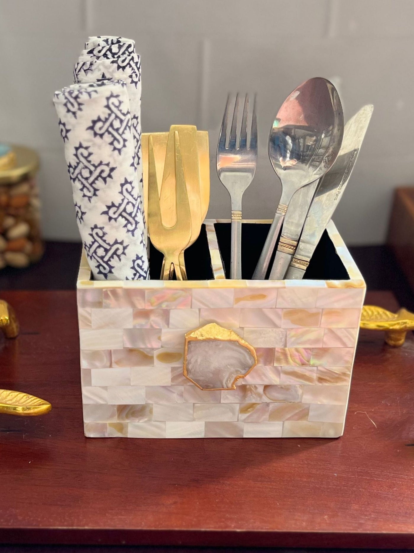 Cutlery Stand - Mother of Pearl with Agate White