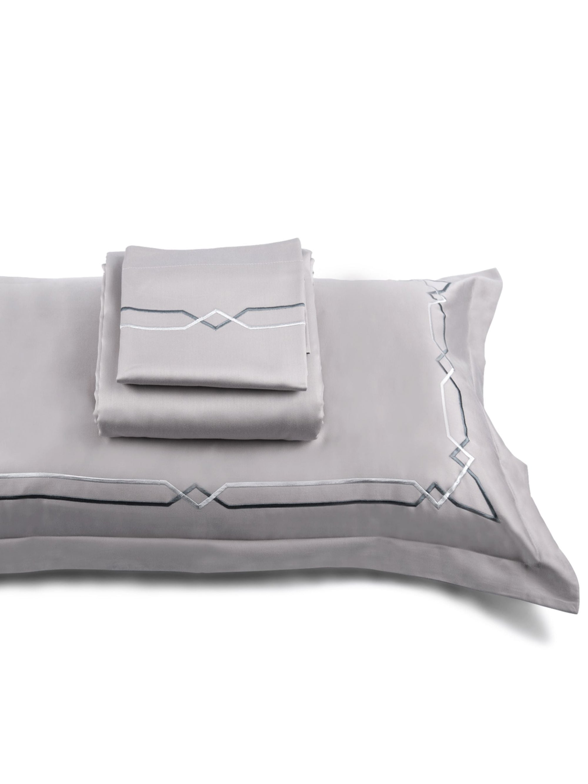 Bedsheet - Mountain Trail Modern Grey