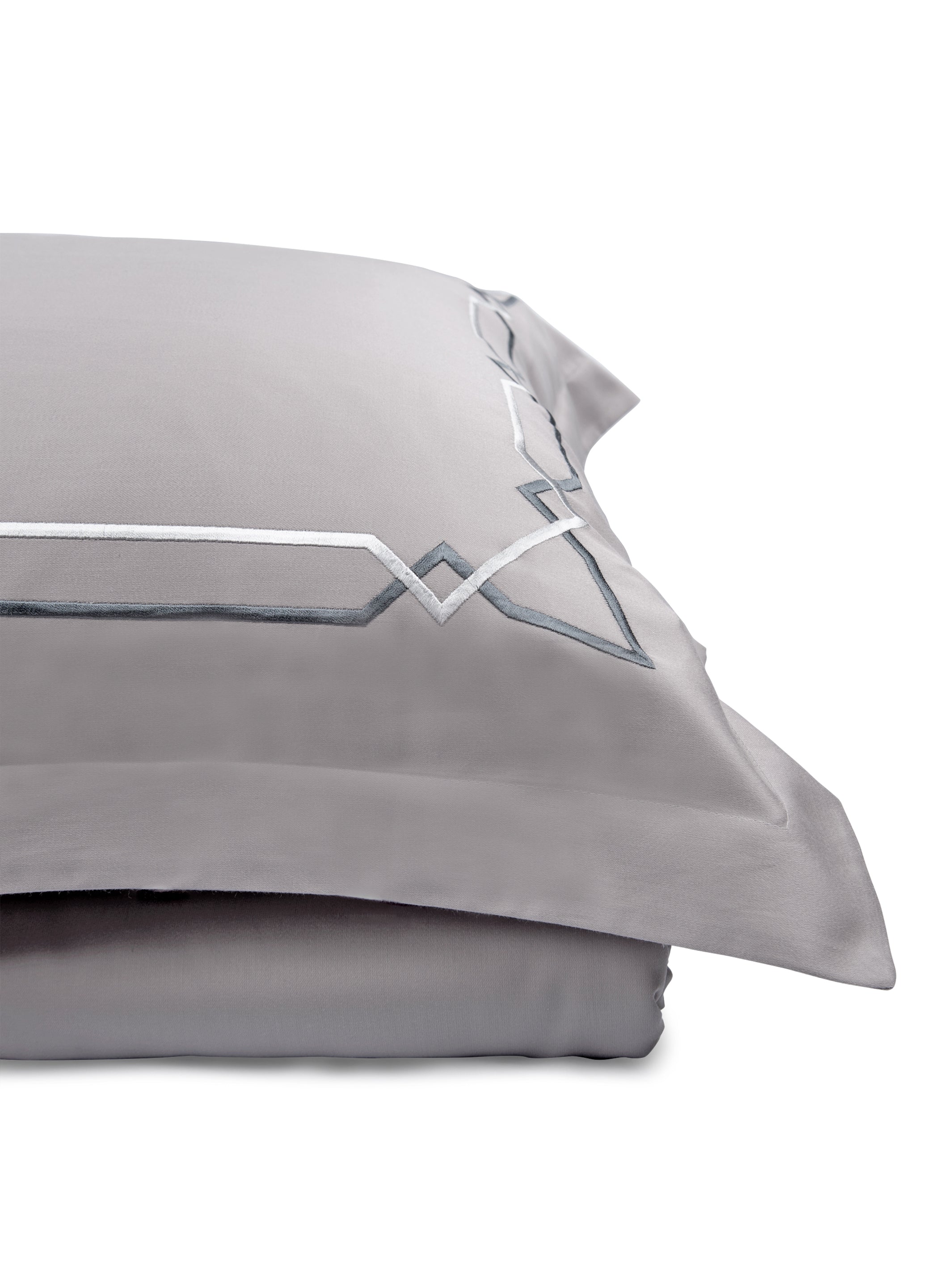 Bedsheet - Mountain Trail Modern Grey