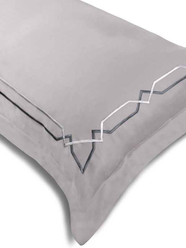 Bedsheet - Mountain Trail Modern Grey