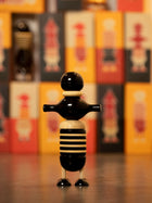 Ray Midnight Table Decor