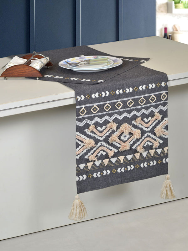 Navroz Emb Runner
