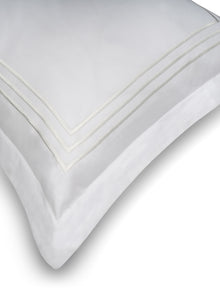Bedsheet - Parallel White