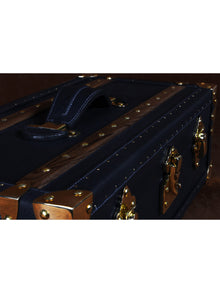 Petite Wine Trunk