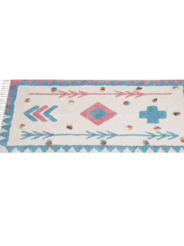 Pfiel Tufted Rug