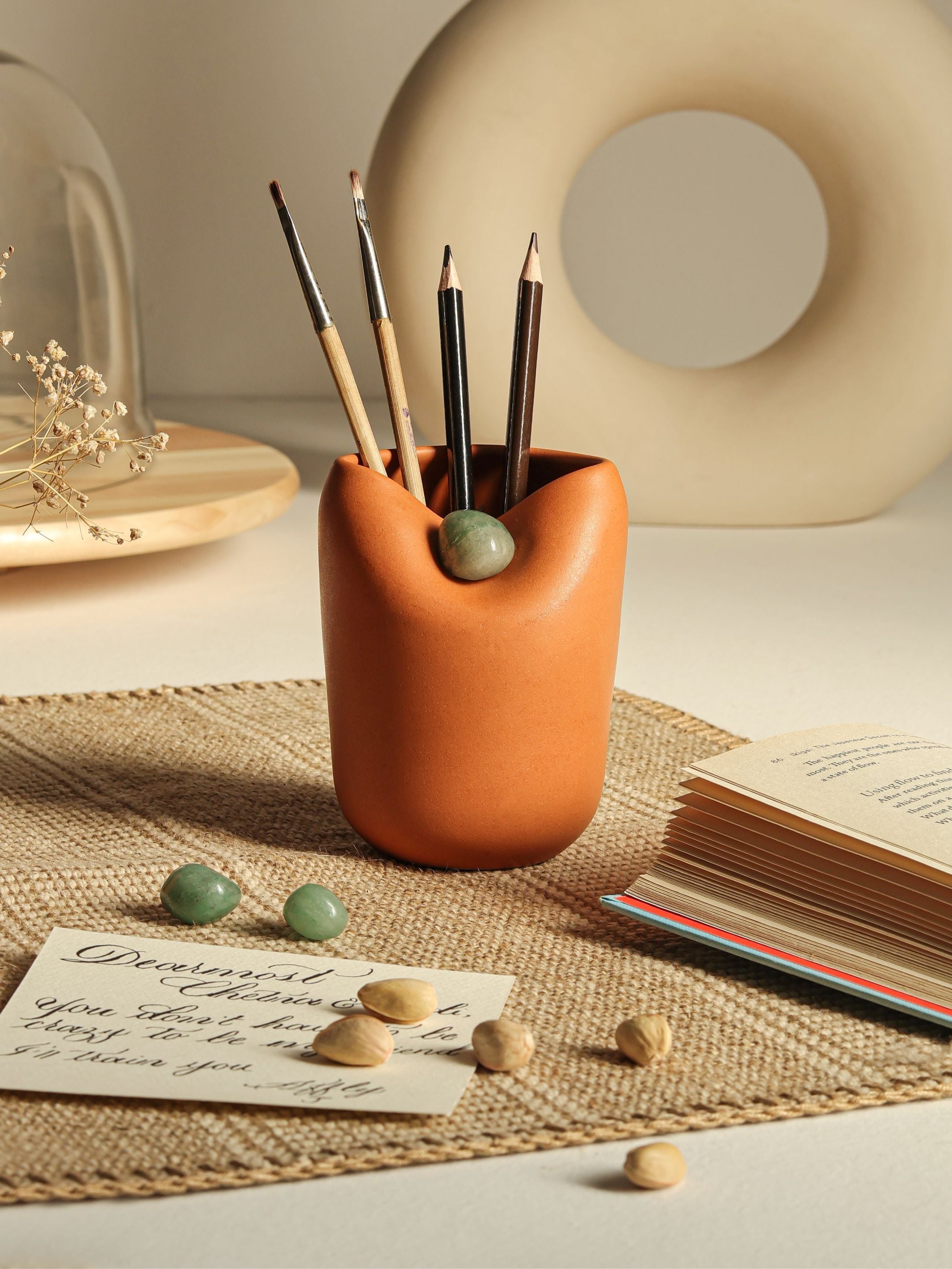 Reminder Vase Terracotta Brown
